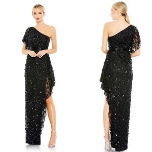 New Mac Duggal Black One Shoulder Gown, Size 12